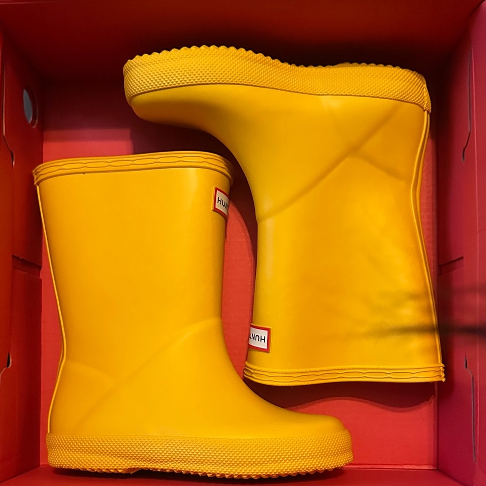 Hunter Kids' Classic Yellow Rain Boots